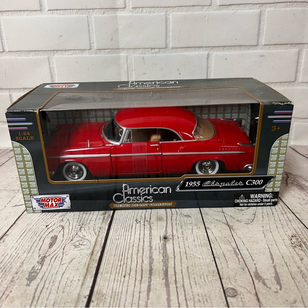 New Chrysler C300 V8 1955 Duel Carb Motor Max 1:24 Diecast Scale Model Car Red